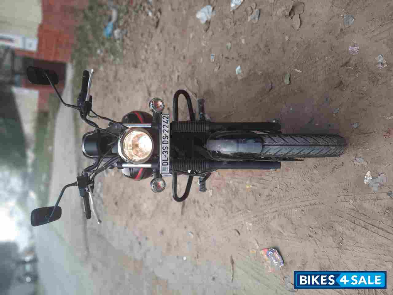 Bajaj Avenger Street 220