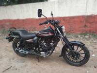 Bajaj Avenger Street 220