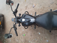 Bajaj Avenger Street 220