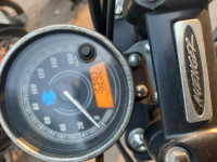 Bajaj Avenger Street 220