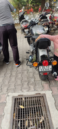 Royal Enfield Classic Gunmetal Grey 2018 Model