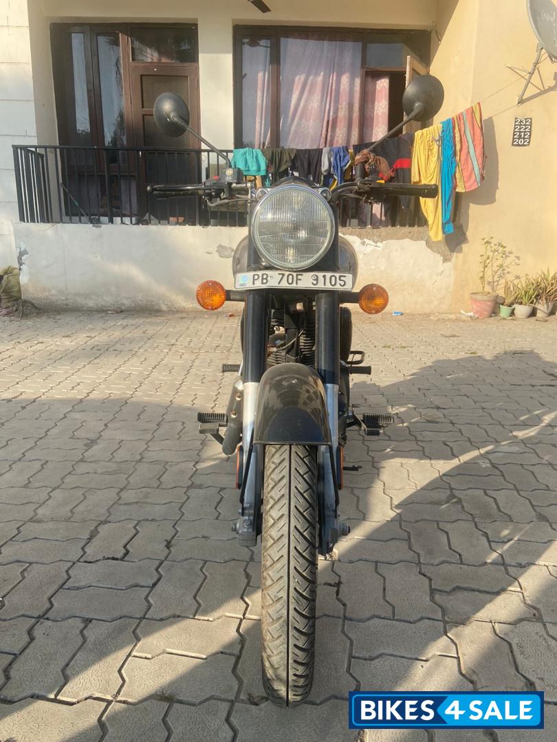 Silver Royal Enfield Classic 350