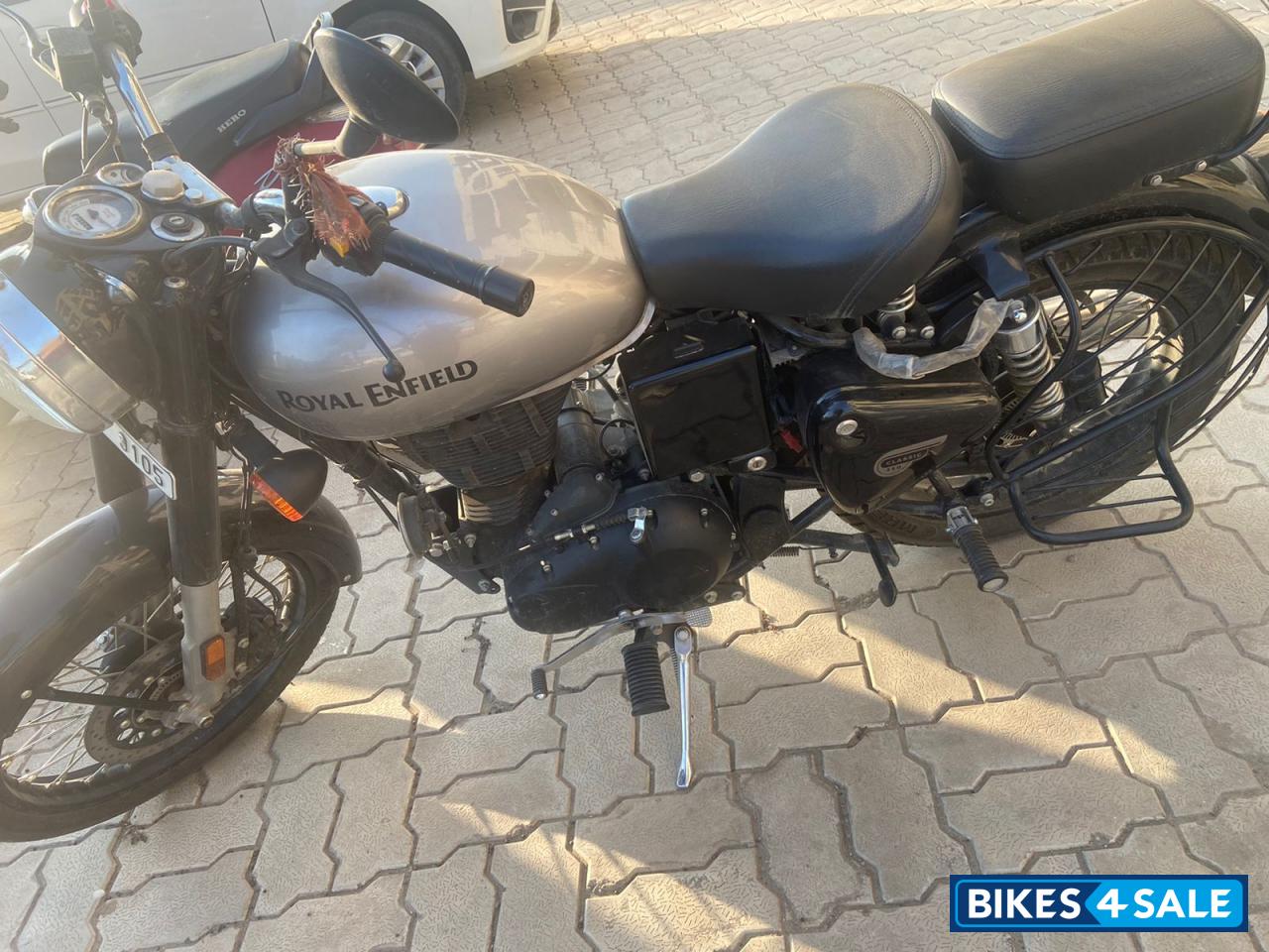 Silver Royal Enfield Classic 350