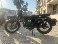 Silver Royal Enfield Classic 350