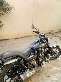 Blue Bajaj Avenger Street 150