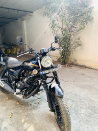Blue Bajaj Avenger Street 150