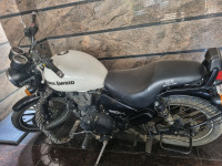 White Royal Enfield Thunderbird X 350