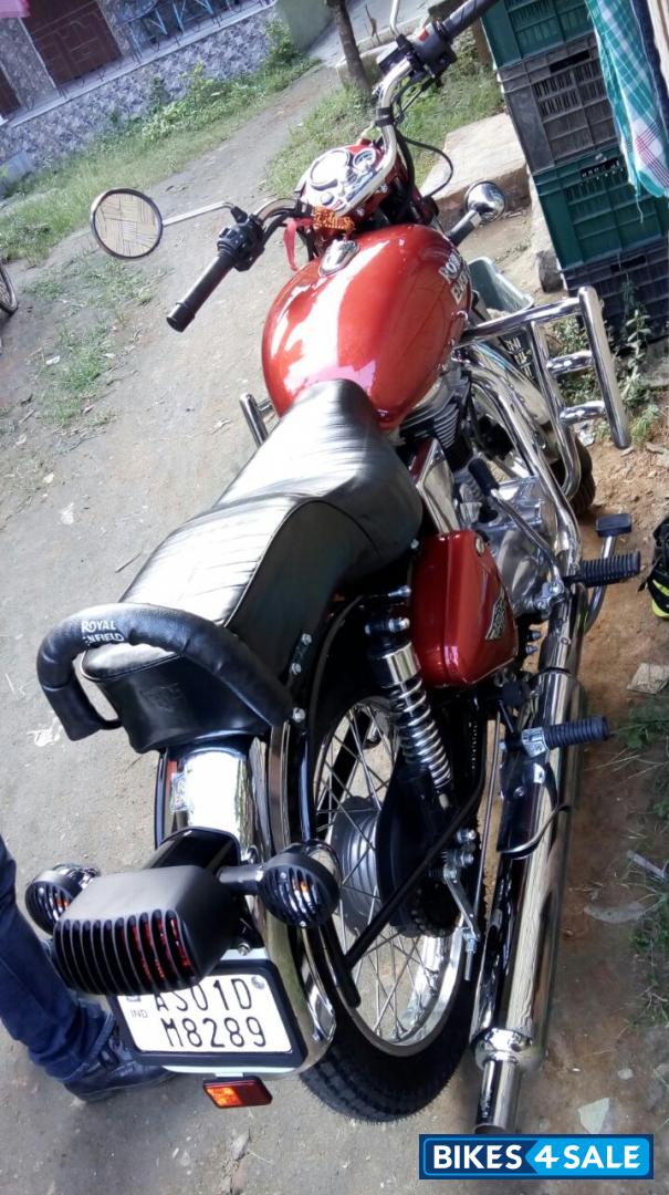 Red Royal Enfield Bullet 350 ES Red Royal Enfield Bullet 350 ES
