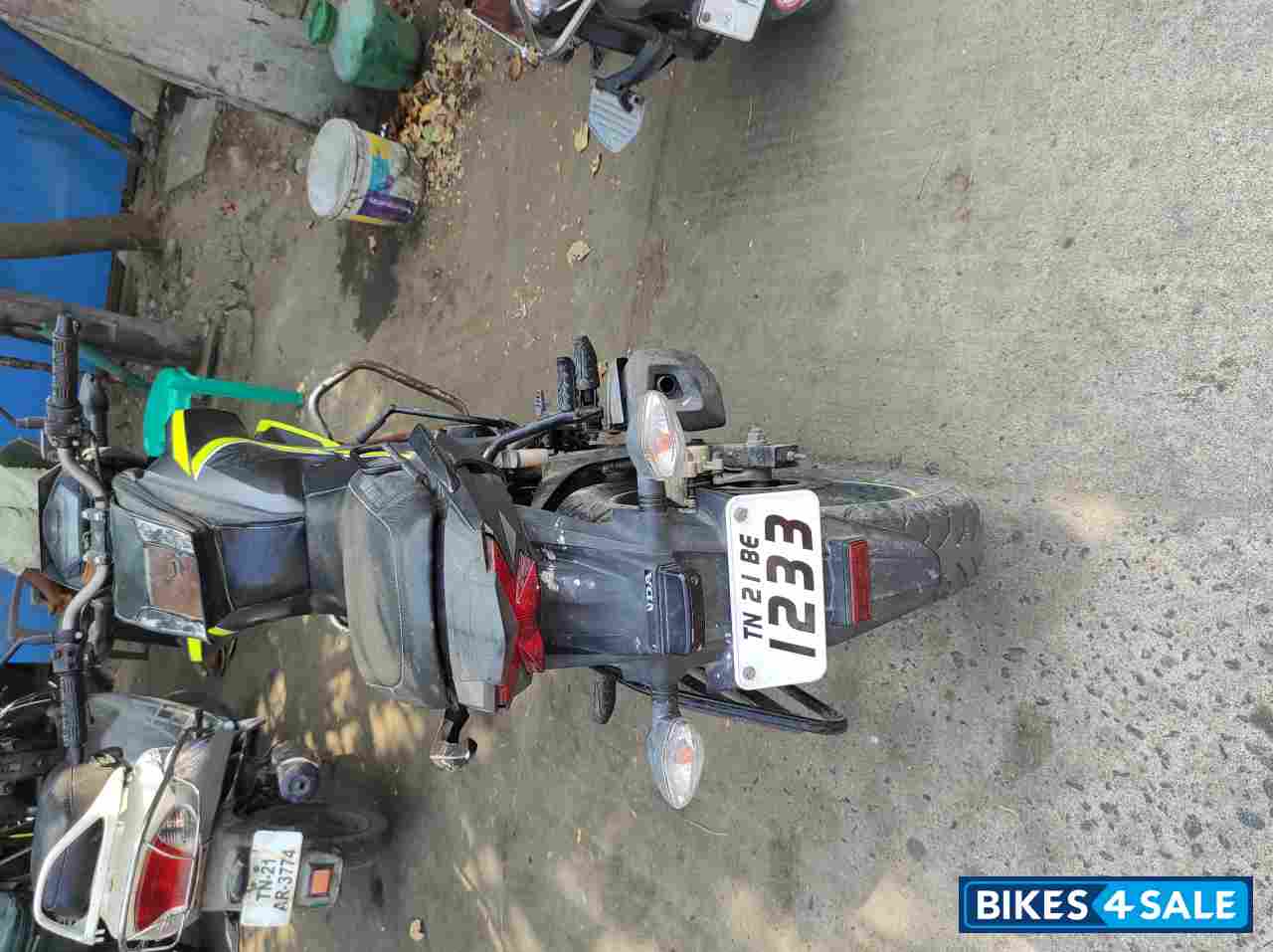 Green🟢 Honda CB Hornet 160R ABS