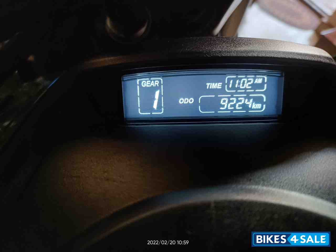 Savanna Green Bajaj Dominar 400 Disc