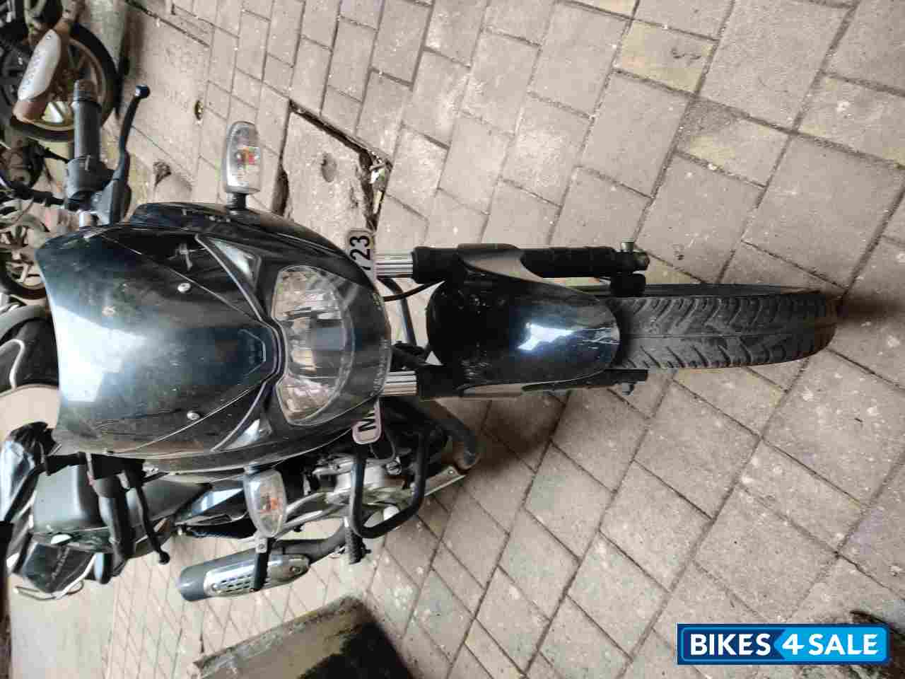 Black Bajaj Pulsar 180 DTSi