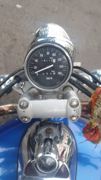 Bajaj Avenger 220 DTS-i