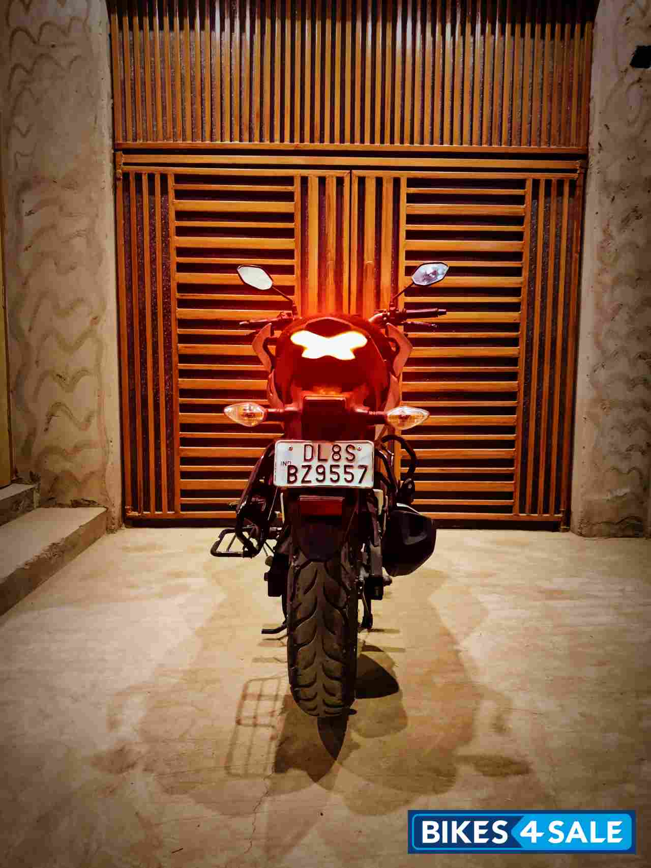 Black Honda CB Hornet 160R