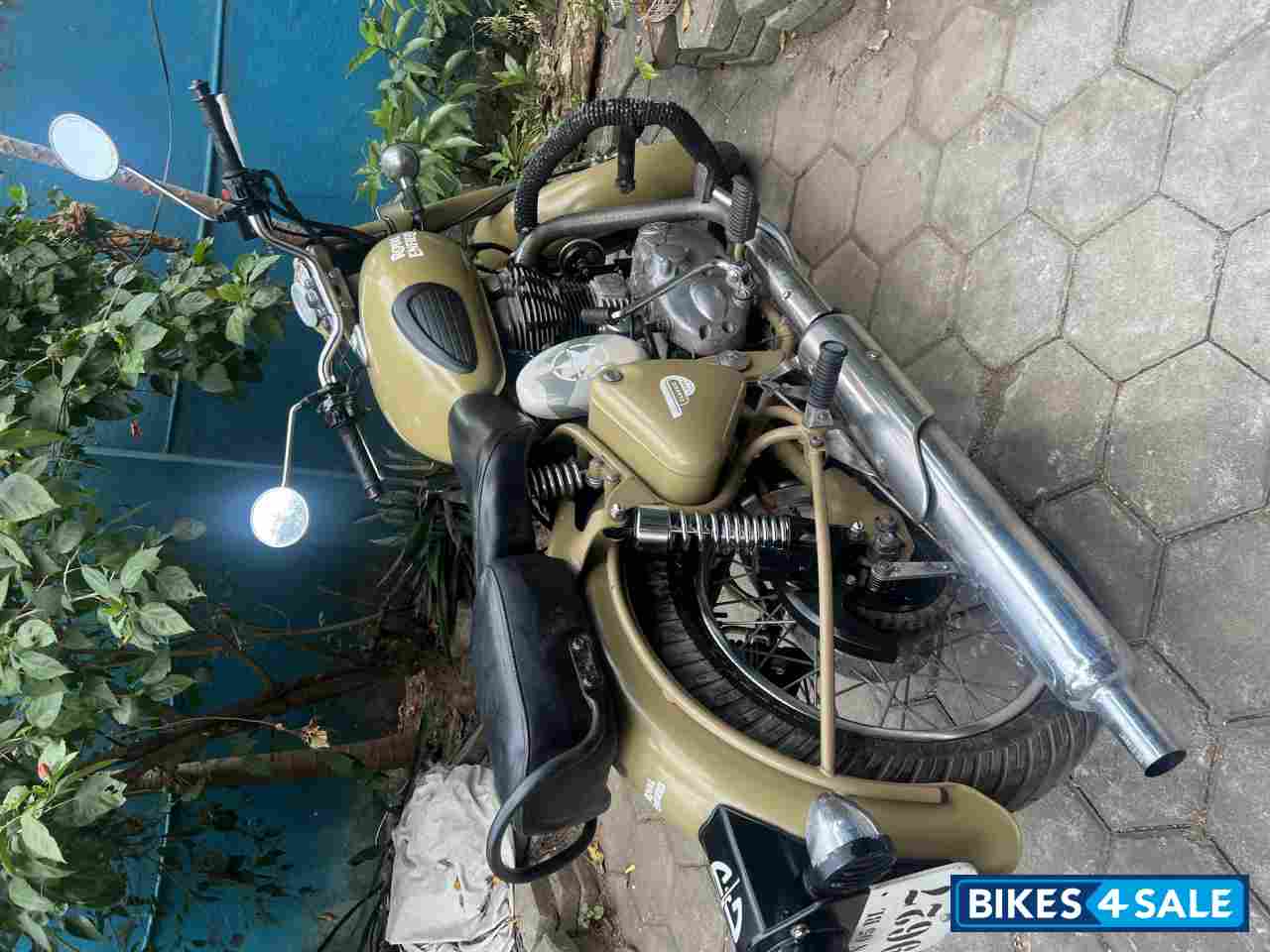 Royal Enfield Classic Desert Storm