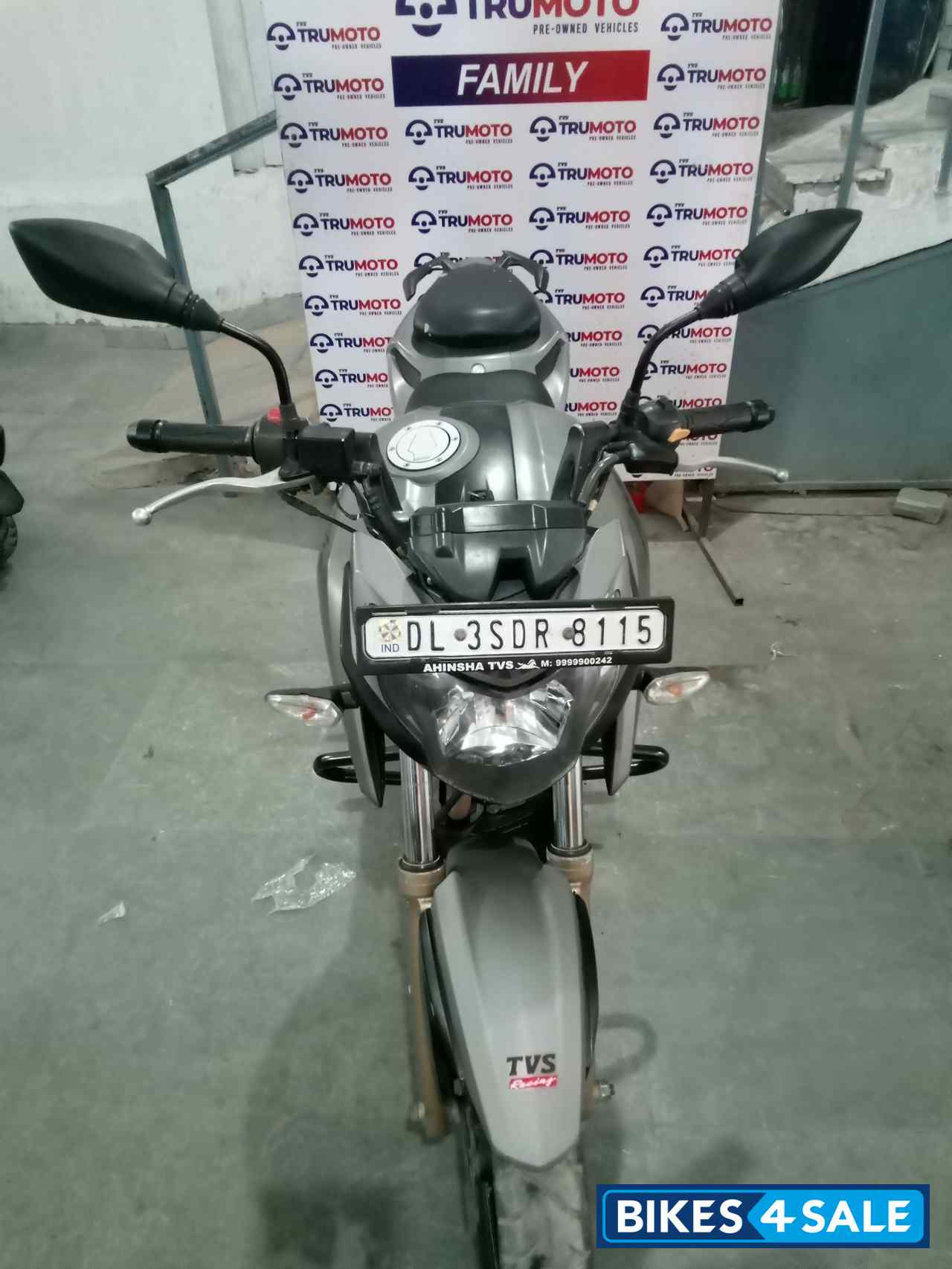 TVS Apache RTR 200 4V