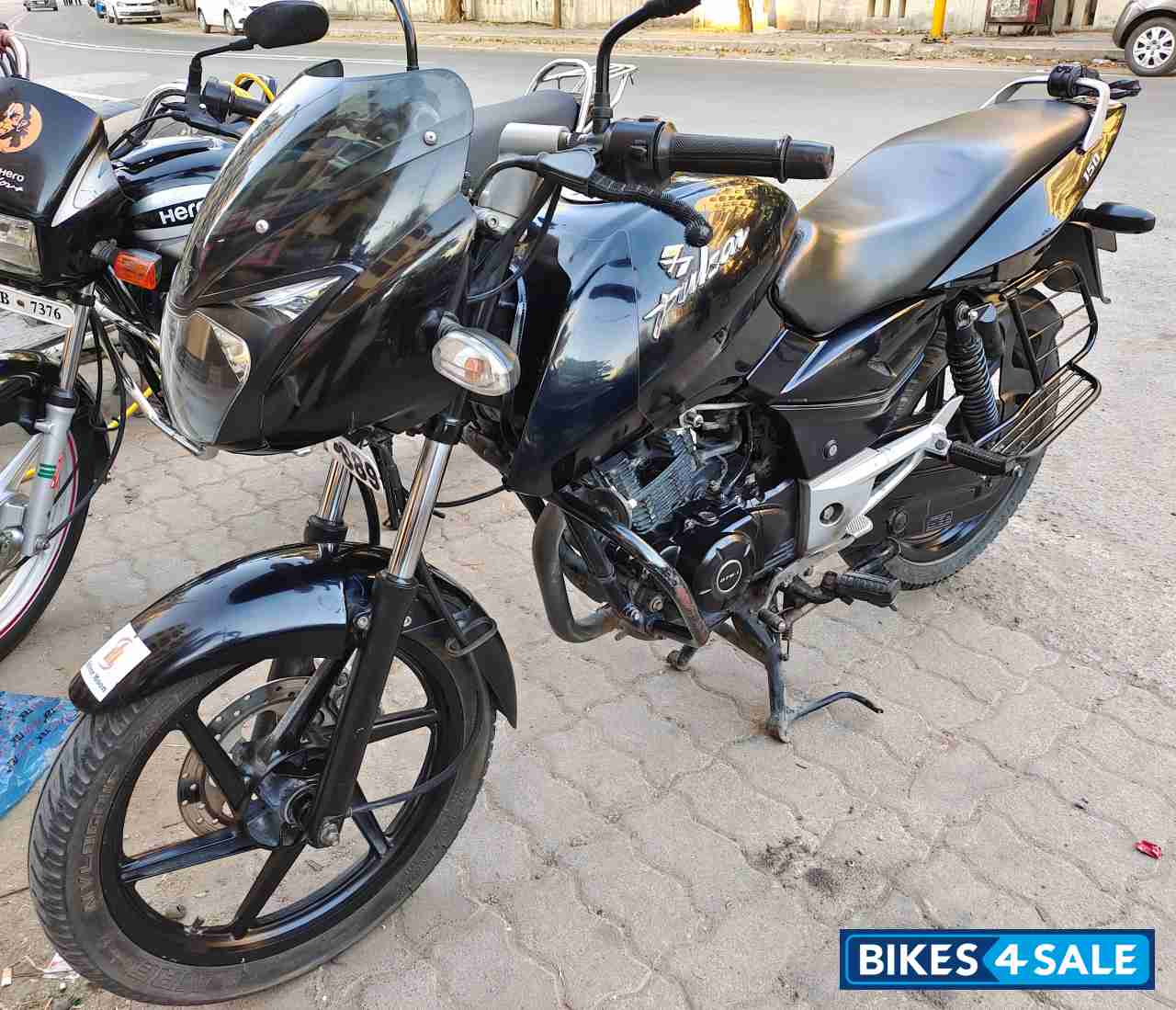 Black Bajaj Pulsar 150 DTSi