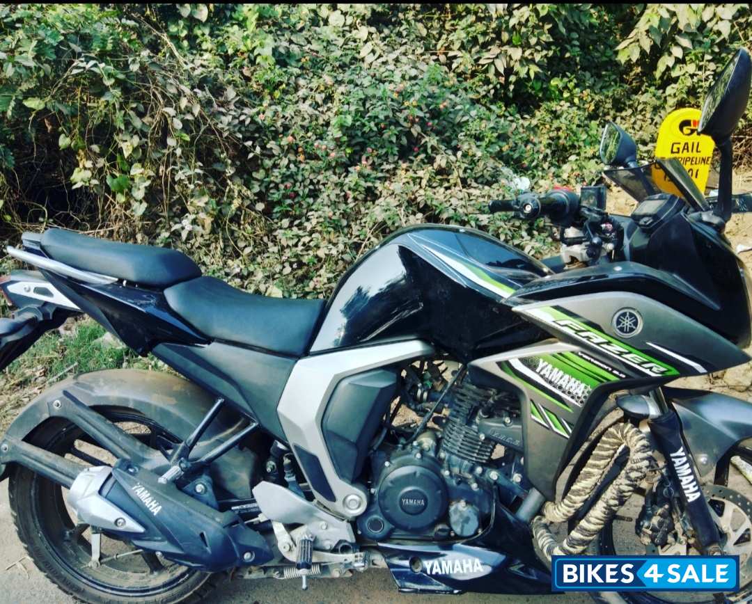 Yamaha Fazer FI V2