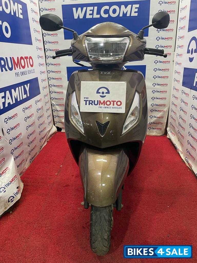 Brown TVS Jupiter BS6