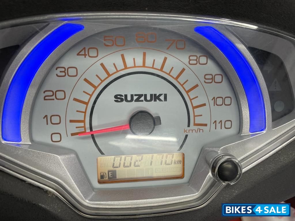 Maroon Suzuki Access 125 BS6