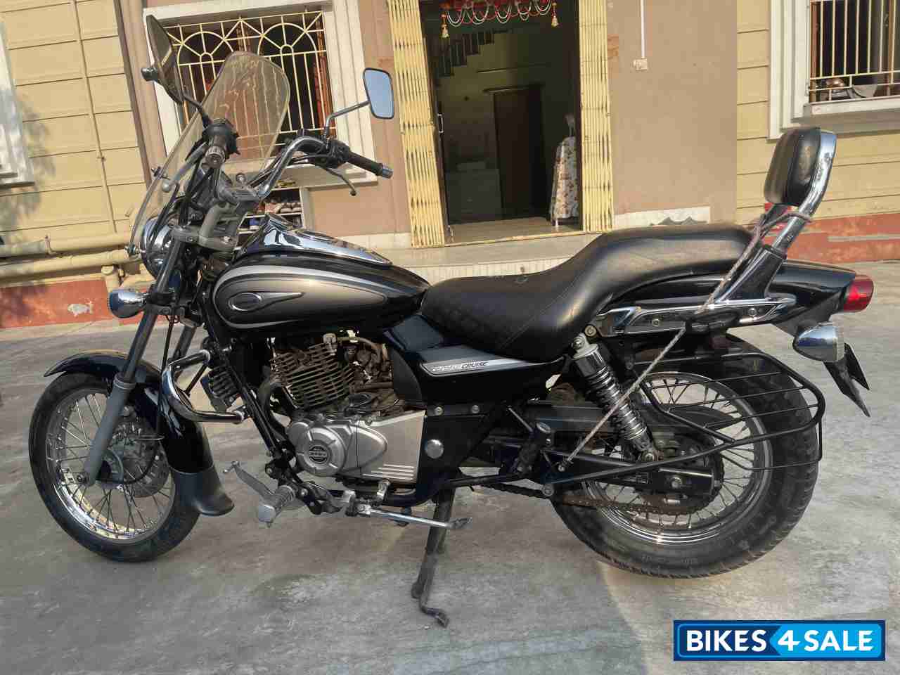 Bajaj Avenger Cruise 220