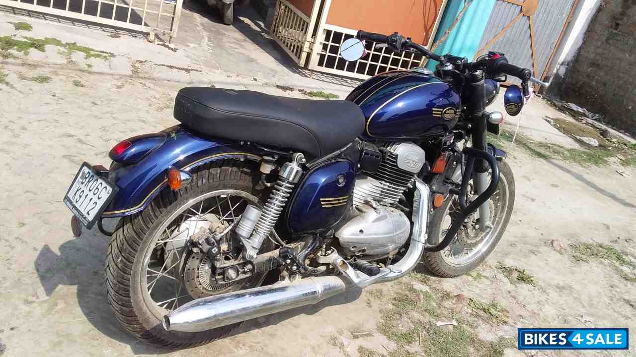 Jawa forty two BS6