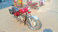 Red Royal Enfield Bullet Standard 350