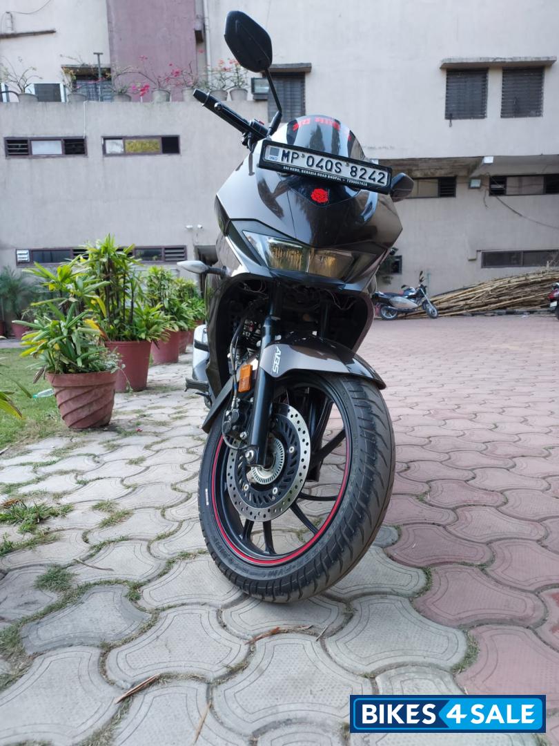 Brown Hero Xtreme 200S