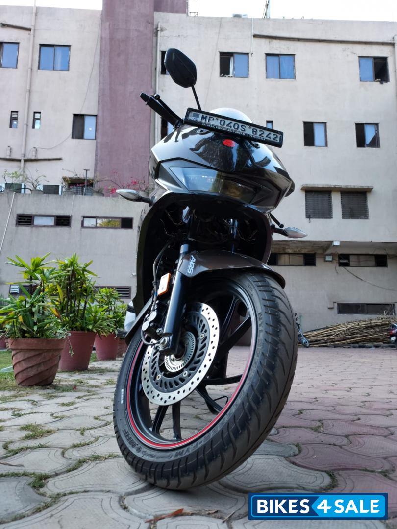 Brown Hero Xtreme 200S