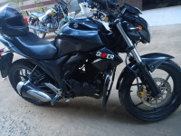 Black Suzuki Gixxer 150