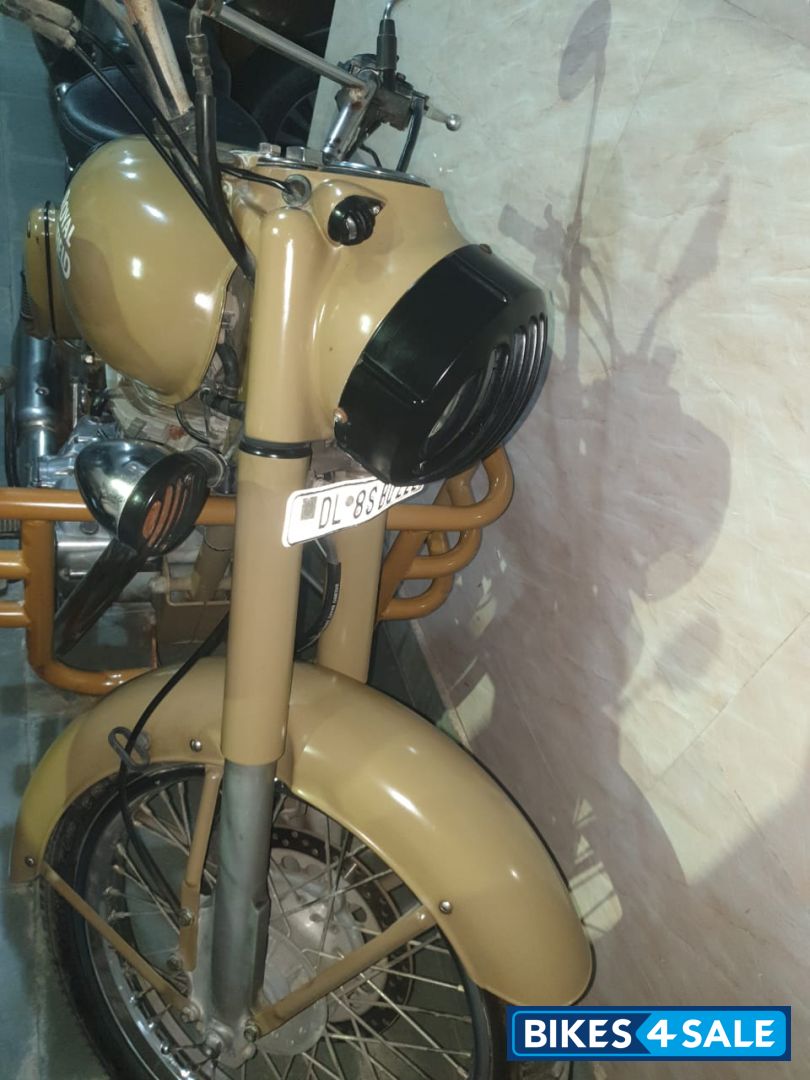 Desert Brown Royal Enfield Classic Desert Storm