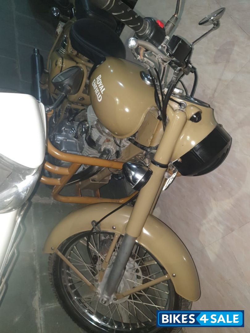 Desert Brown Royal Enfield Classic Desert Storm