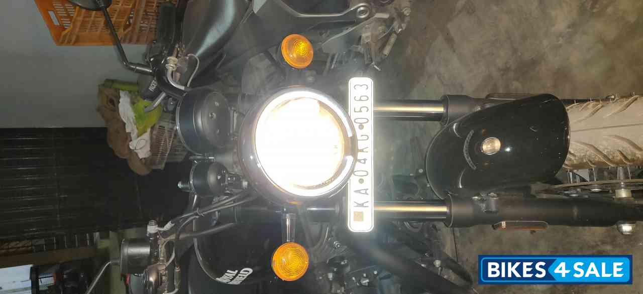 Royal Enfield Meteor 350 Fireball