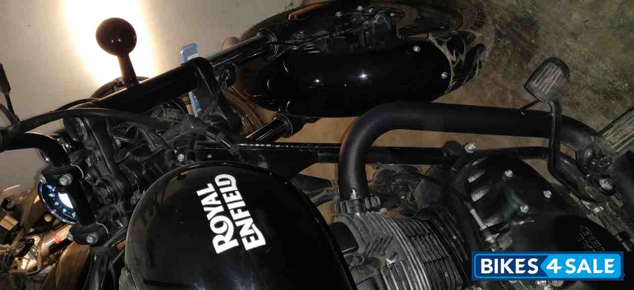 Royal Enfield Meteor 350 Fireball