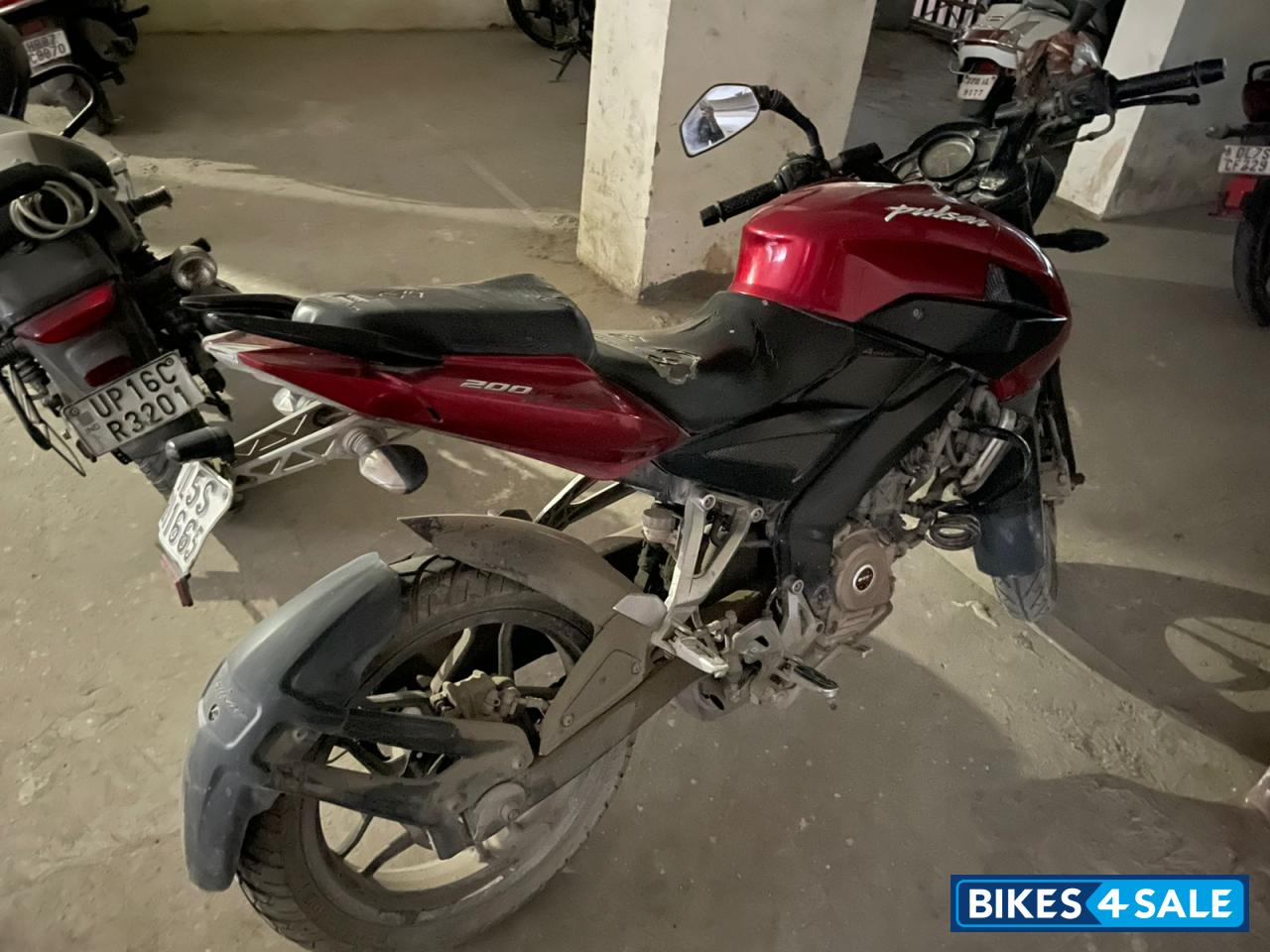 Bajaj Pulsar 200 NS