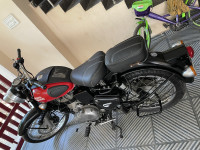 Royal Enfield Classic 350 Redditch Red