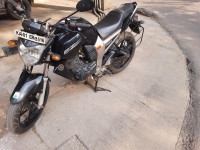 Black Yamaha FZ16