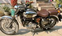 Royal Enfield Bullet 500