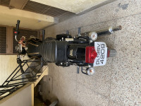 Black Royal Enfield Bullet Standard 350