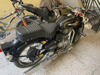 Black Royal Enfield Bullet Standard 350