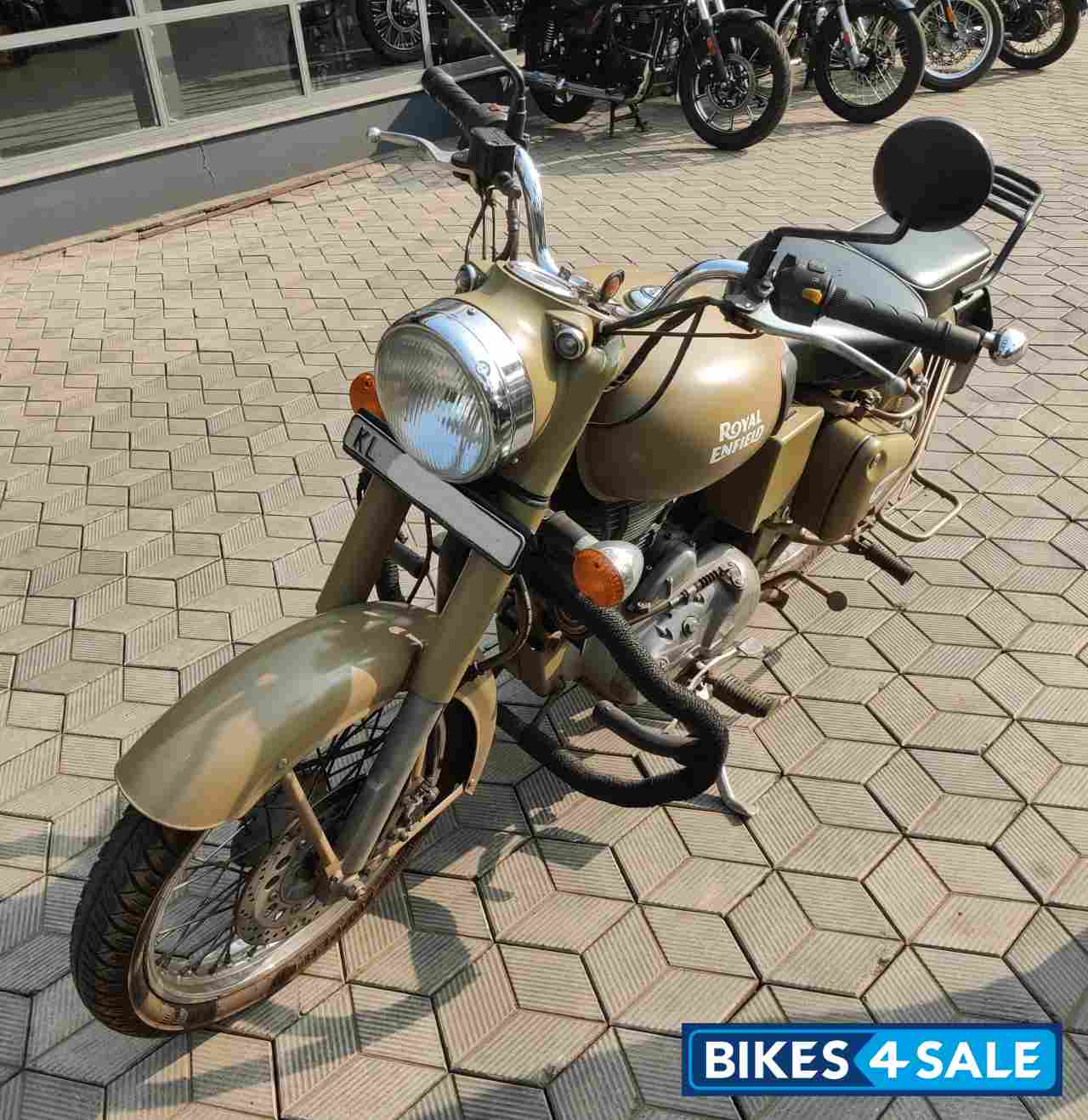 Royal Enfield Classic Desert Storm