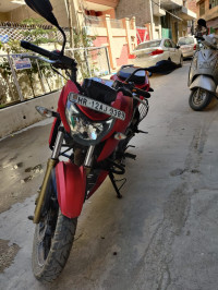 TVS Apache RTR 200 4V Race Edition 2.0