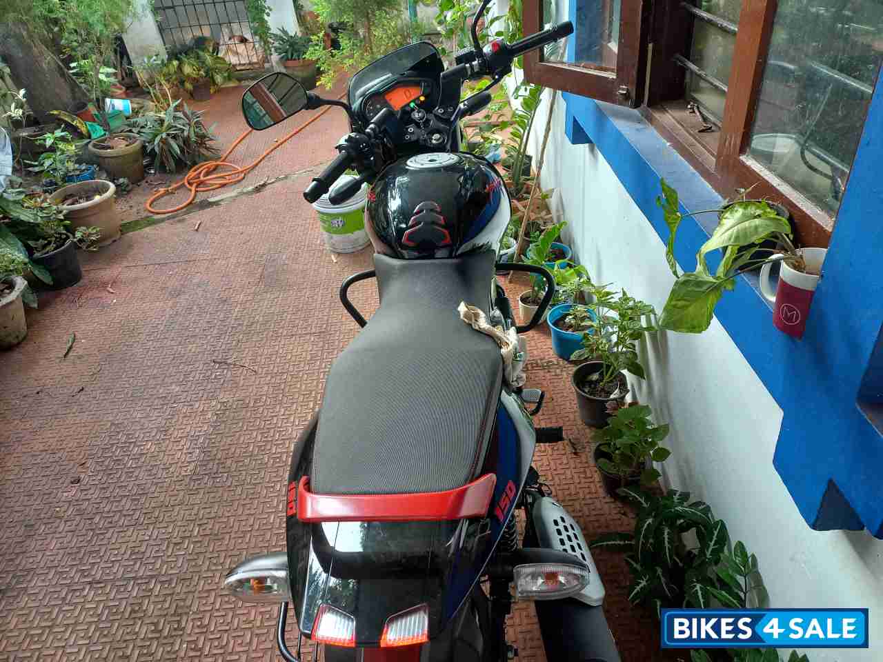 Bajaj Pulsar 150 Twin Disc