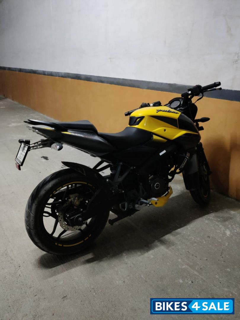 Bajaj Pulsar NS 200 BS6