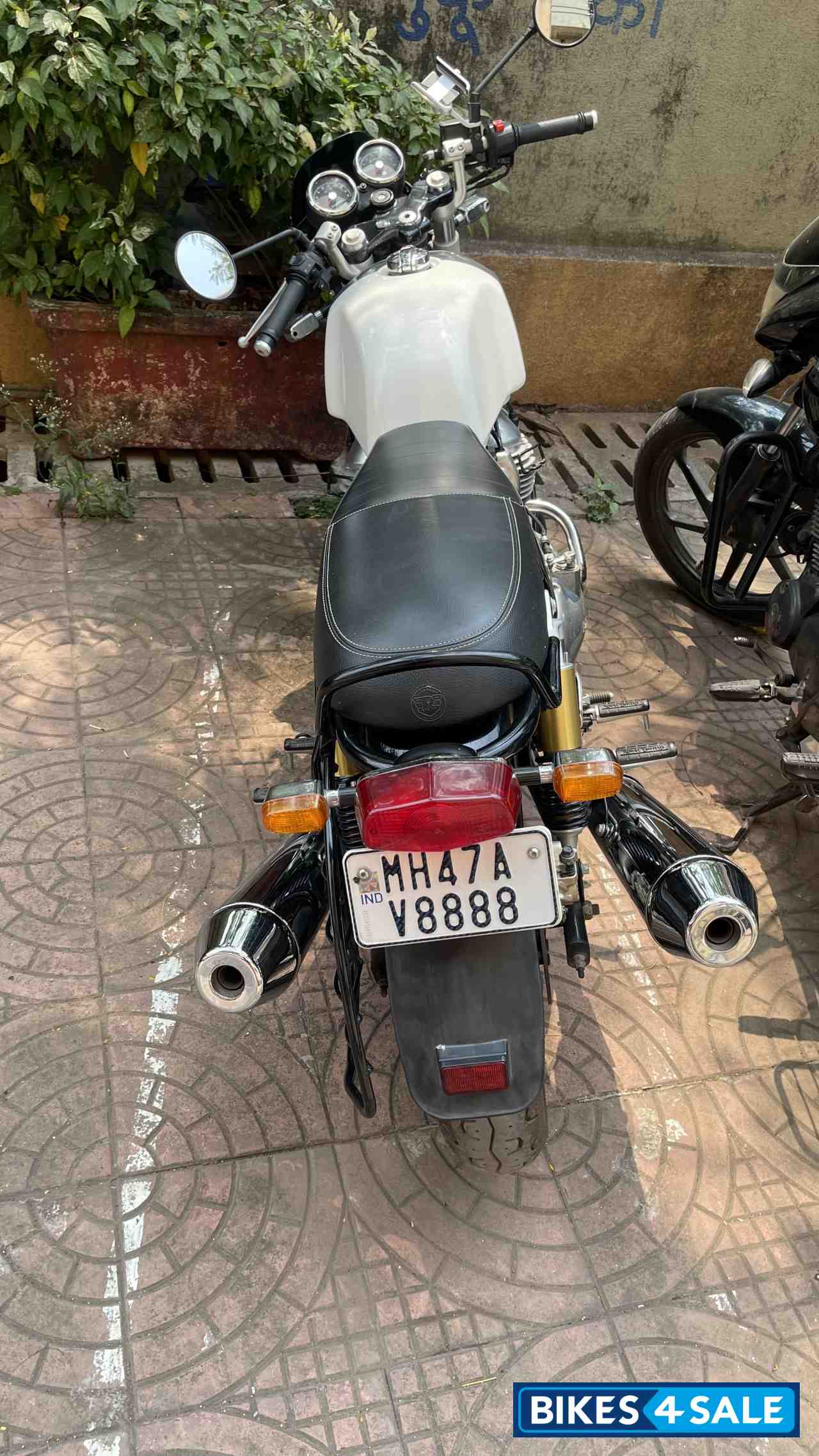 Ice Queen Royal Enfield Continental GT 650 Twin