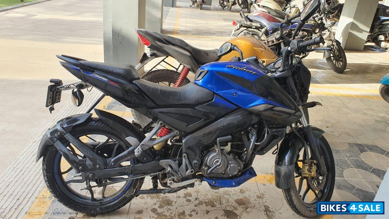 Bajaj Pulsar NS 160