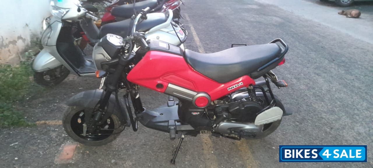 Red Honda Navi