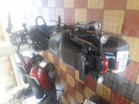 Bajaj Avenger Street 180