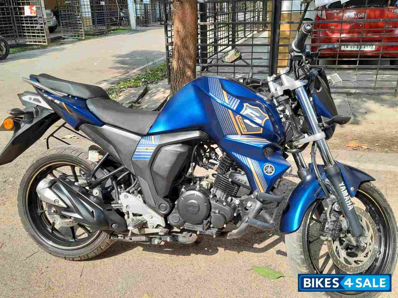 Mat Dark Purplish Blue Yamaha FZ-S FI V2 Mat Dark Purplish Blue Yamaha FZ-S FI V2