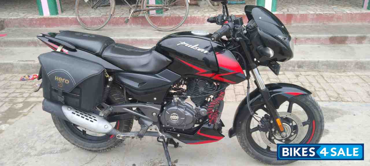 Red Black Bajaj Pulsar 150 Twin Disc BS6