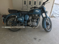 Royal Enfield Classic Squadron Blue